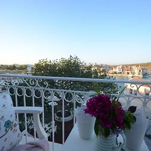 https://villa-port-deniz.aegeanhotels.net